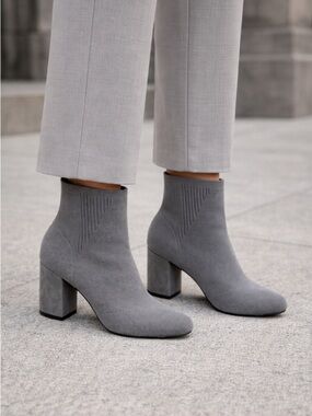 MIA Women’s Braxton Stretch Knit Ankle Boots Gray Block Heel Sock Booties Size 6